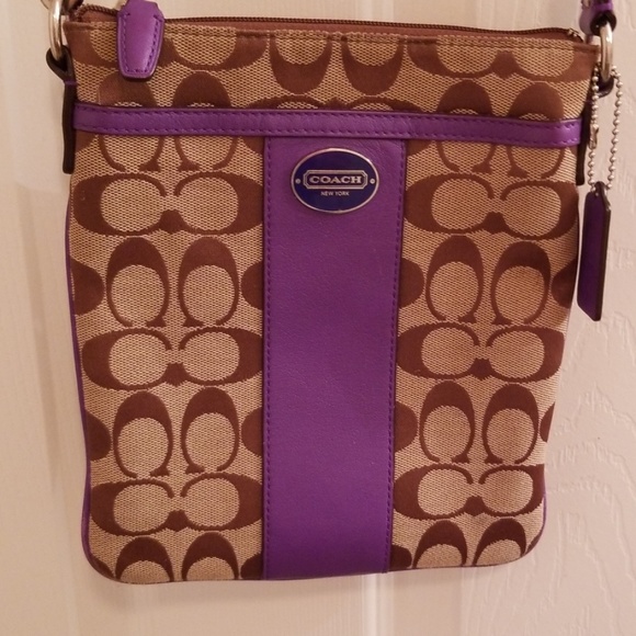 Coach Handbags - Coach crossbody